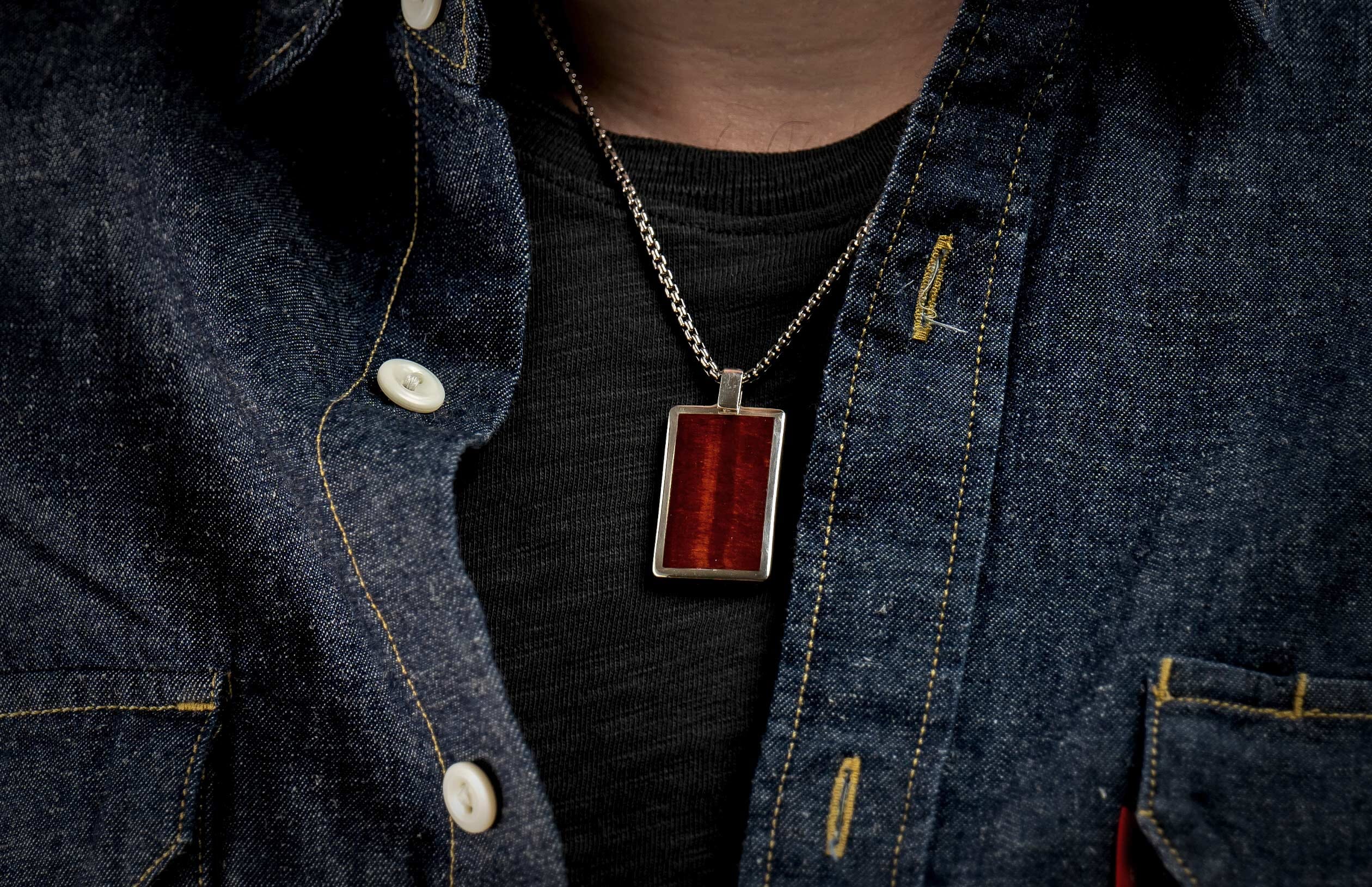 Mens tiger sale eye necklace